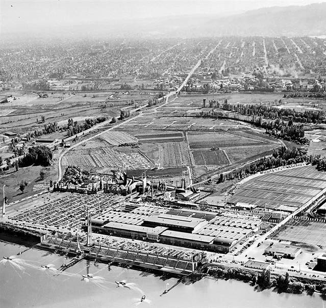 aerial view of Centennial Exposition and International Trade Fair in 1959
